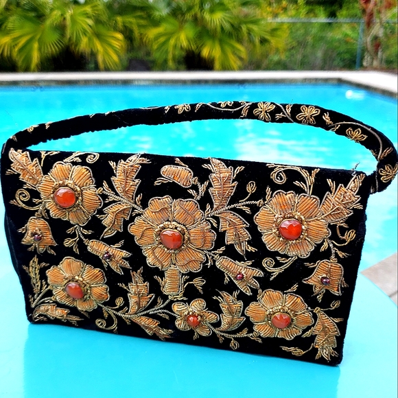 Vintage India Black Velvet Gold Embroidered Natural Gemstone Jeweled Evening Bag - Picture 17 of 17